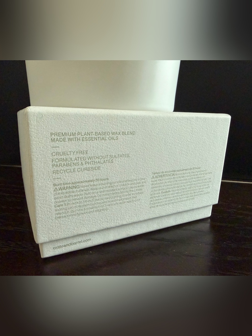 Crate&Barrel Monochrome No.01 Blanc 3-wick Candle - Picture 6 of 6